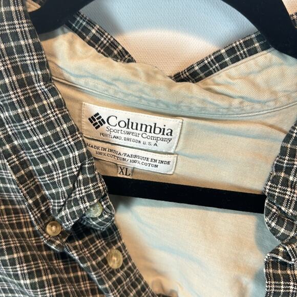 Columbia Button Down Shirt - Men's XL - Picture 2 of 5